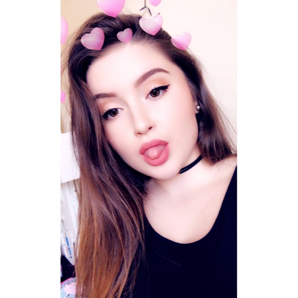 Meet your Posher, Maddie - Picture 2 of 3